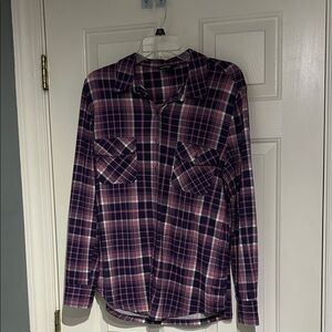 Ladies plaid shirt